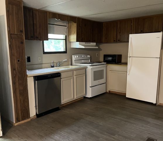 4912 Highway 49 West, Vanleer, TN 37181