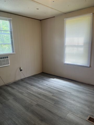 4912 Highway 49 West, Vanleer, TN 37181