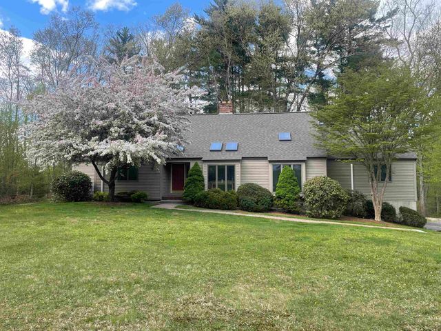15 Knightland Road, Atkinson, NH 03811