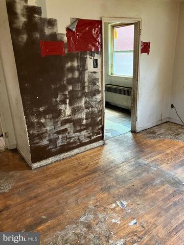 7314 MONTOUR ST, Philadelphia, PA 19111