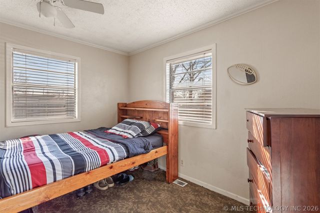 407 N Hillman Avenue, Okmulgee, OK 74447