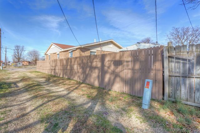 407 N Hillman Avenue, Okmulgee, OK 74447