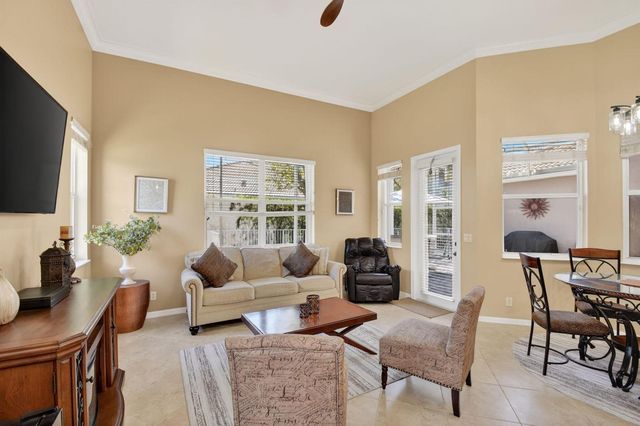 6664 Murano Way, Lake Worth, FL 33467