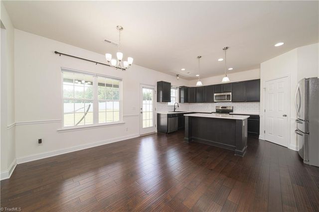 438 Bald Cypress Drive, Winston-salem, NC 27127