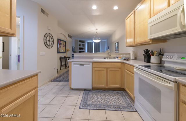 6535 E SUPERSTITION SPRINGS Boulevard 136, Mesa, AZ 85206
