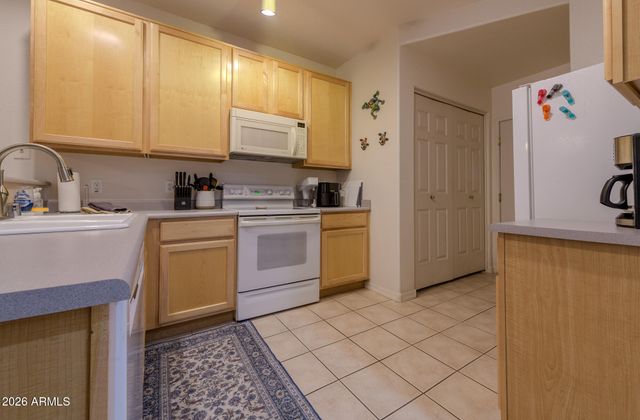 6535 E SUPERSTITION SPRINGS Boulevard 136, Mesa, AZ 85206