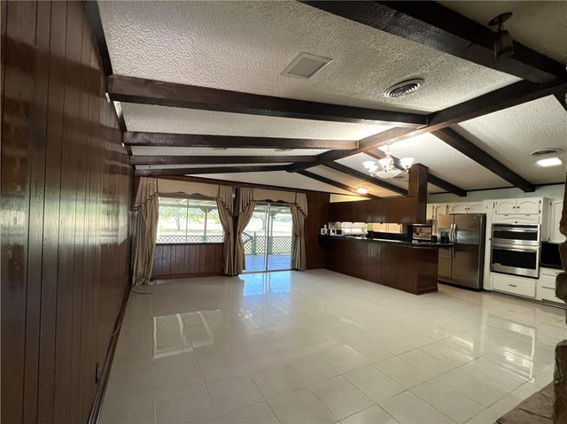 1021 Nile Dr, Corpus Christi, TX 78412