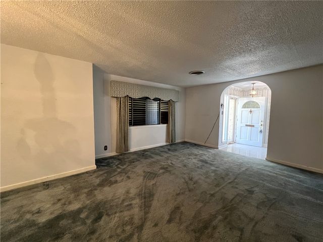 1021 Nile Dr, Corpus Christi, TX 78412