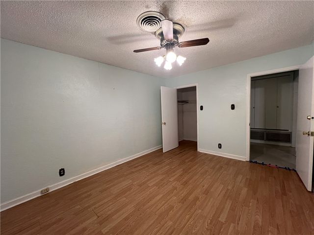 1021 Nile Dr, Corpus Christi, TX 78412