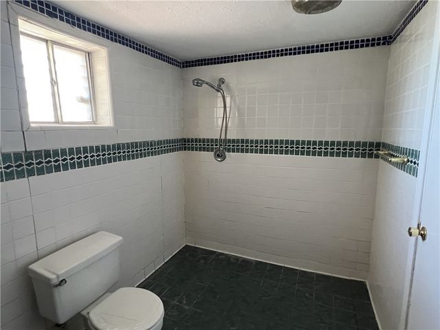 1021 Nile Dr, Corpus Christi, TX 78412