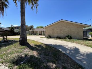 1021 Nile Dr, Corpus Christi, TX 78412