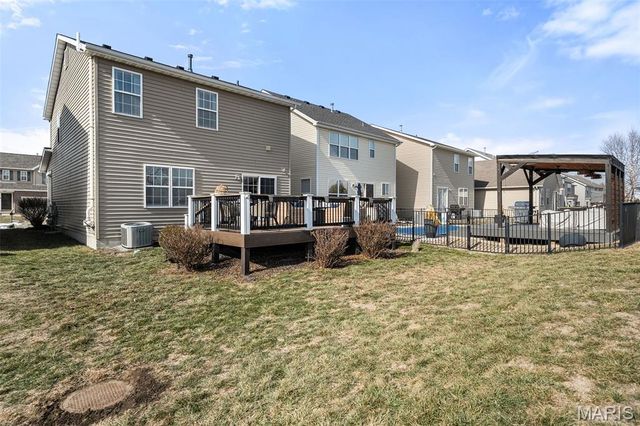 3136 Bentwater Place, St Charles, MO 63301