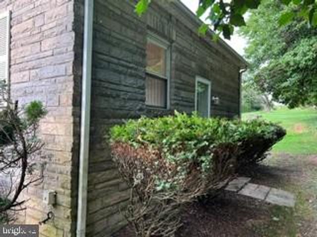 39 CLEARVIEW DR, Shrewsbury, PA 17361