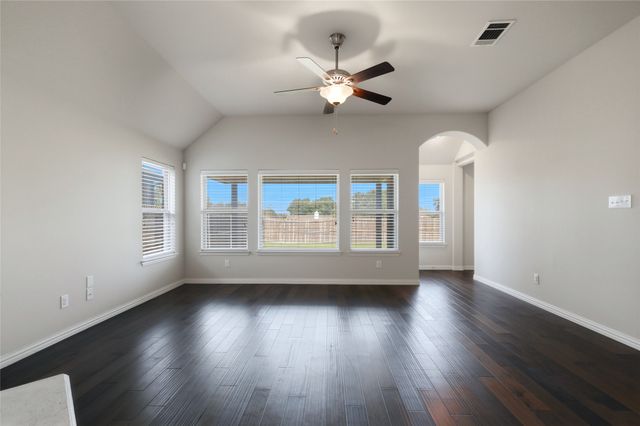 5809 Petunia Lane, Rowlett, TX 75089