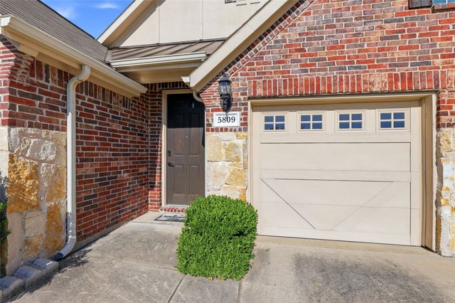 5809 Petunia Lane, Rowlett, TX 75089