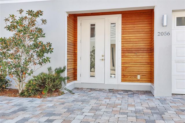 2054 ROSELAWN STREET, Sarasota, FL 34231