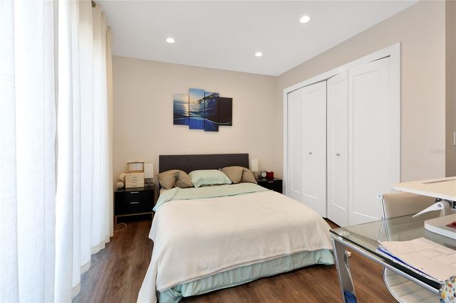 2054 ROSELAWN STREET, Sarasota, FL 34231