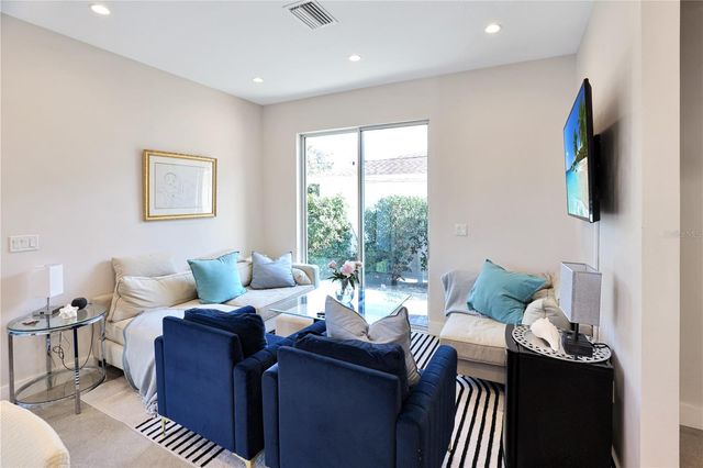 2054 ROSELAWN STREET, Sarasota, FL 34231