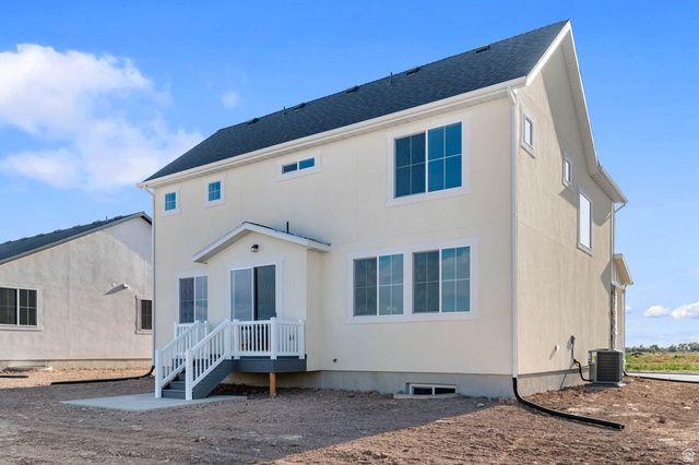2286 N HOODED CRANE DR, Clinton, UT 84015