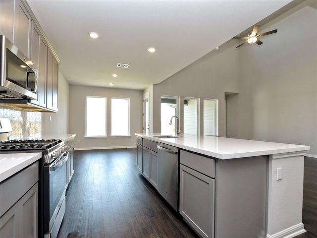 12605 Purple Prairie LN, Buda, TX 78610