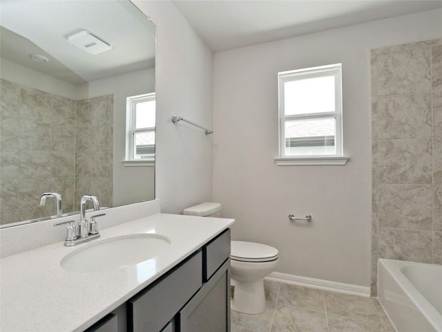 12605 Purple Prairie LN, Buda, TX 78610