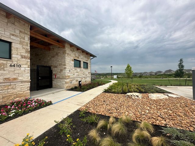 12605 Purple Prairie LN, Buda, TX 78610