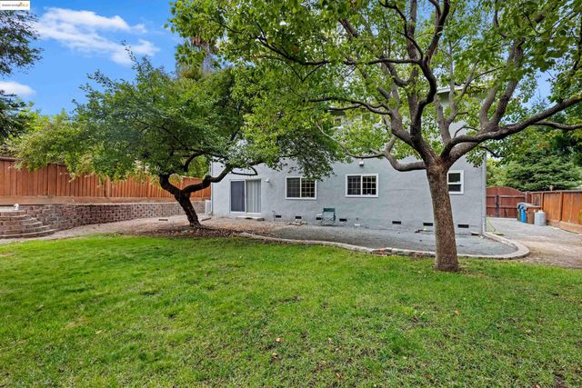 3405 Garrow Dr, Antioch, CA 94509