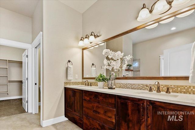 11700 W Pristinebrook Drive, Star, ID 83669