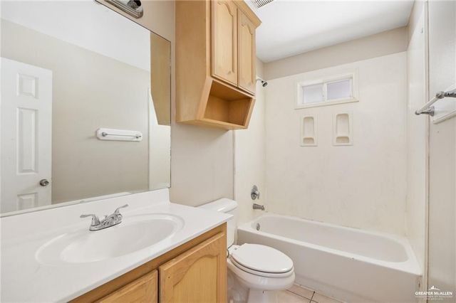 1504 Prosperity Drive 1, Edinburg, TX 78541