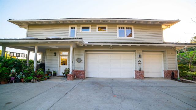 516 Whisper Wind Dr, Encinitas, CA 92024