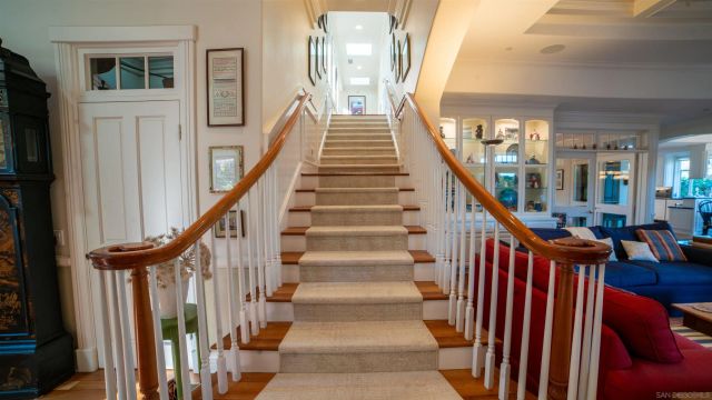 516 Whisper Wind Dr, Encinitas, CA 92024