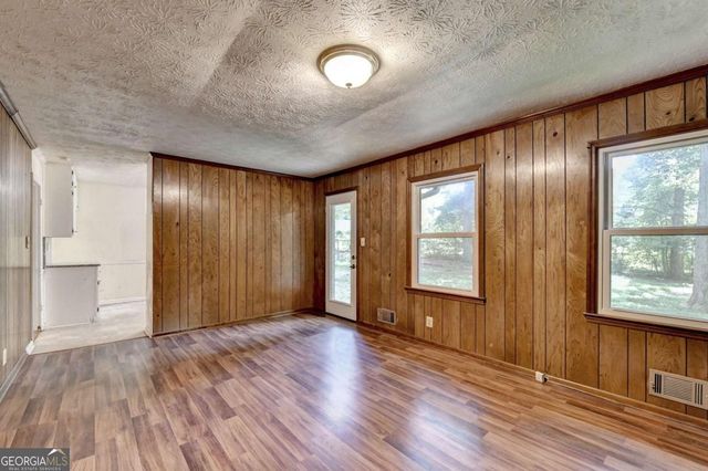 1138 Woodland Circle, Lawrenceville, GA 30043