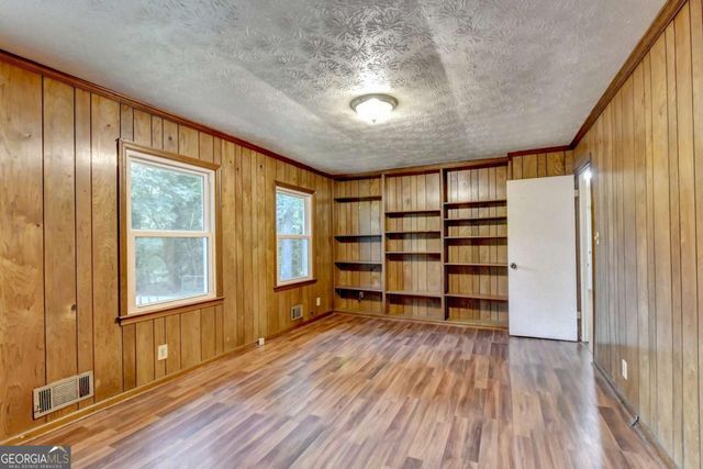 1138 Woodland Circle, Lawrenceville, GA 30043