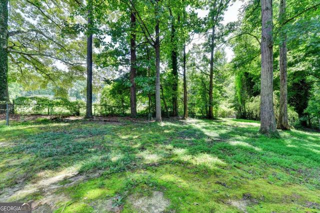 1138 Woodland Circle, Lawrenceville, GA 30043