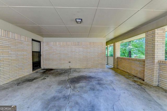 1138 Woodland Circle, Lawrenceville, GA 30043