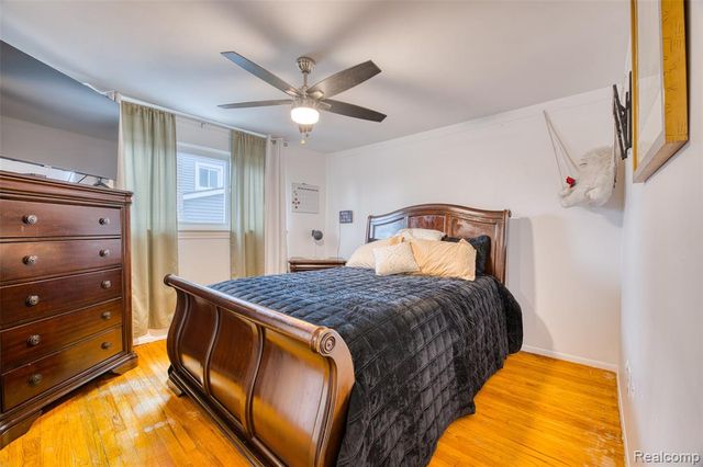 30650 Glenwood Circle, Warren, MI 48088