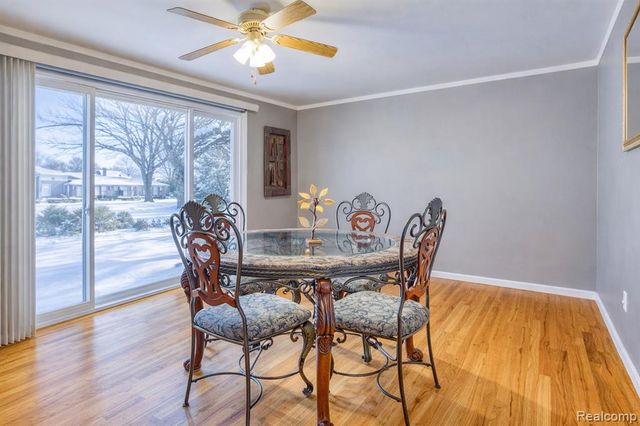 30650 Glenwood Circle, Warren, MI 48088