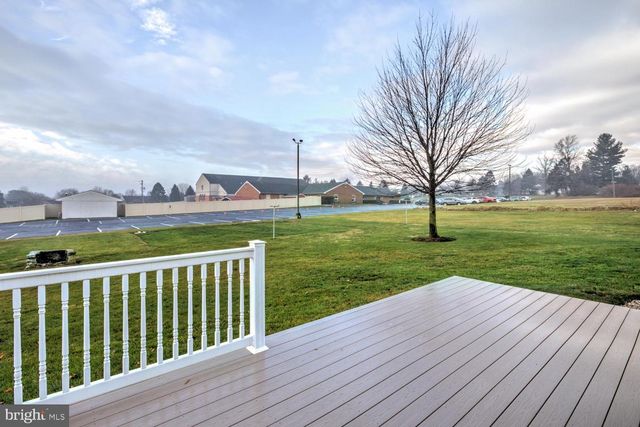 440 RANCK RD, New Holland, PA 17557