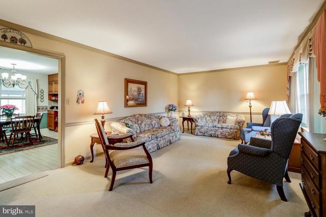 440 RANCK RD, New Holland, PA 17557