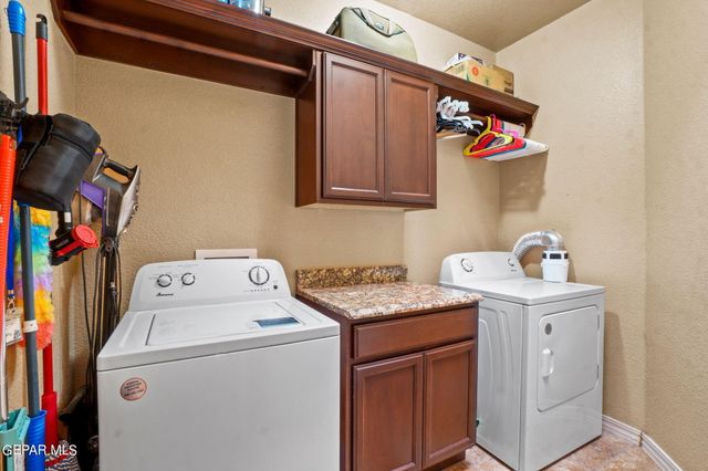 3845 TIERRA CAMPA Drive, El Paso, TX 79938