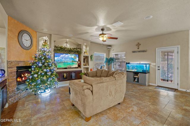 3845 TIERRA CAMPA Drive, El Paso, TX 79938