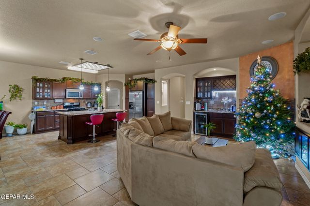 3845 TIERRA CAMPA Drive, El Paso, TX 79938