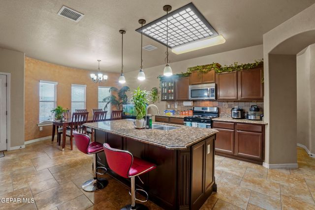 3845 TIERRA CAMPA Drive, El Paso, TX 79938