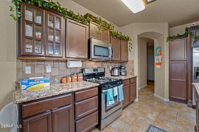 3845 TIERRA CAMPA Drive, El Paso, TX 79938