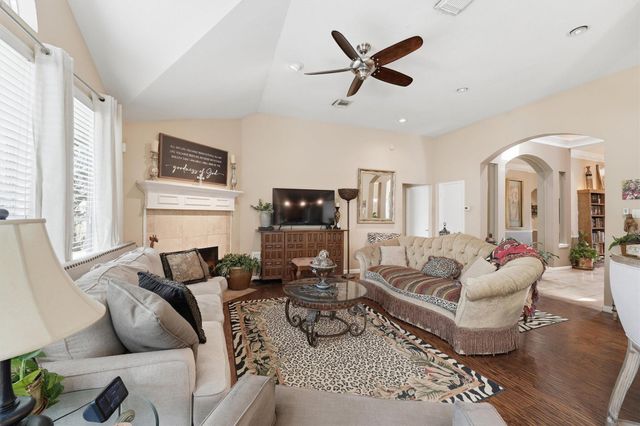 19319 Pine Cluster Lane, Humble, TX 77346