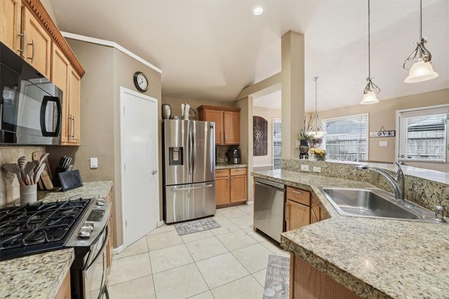 19319 Pine Cluster Lane, Humble, TX 77346