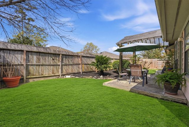 19319 Pine Cluster Lane, Humble, TX 77346