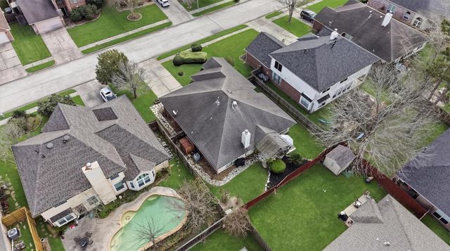 19319 Pine Cluster Lane, Humble, TX 77346