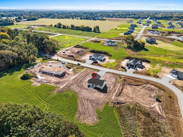 3718 HAROLDS WAY, Suamico, WI 54313