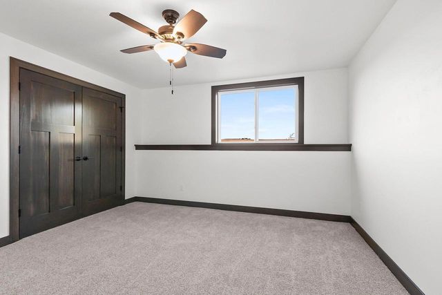 3718 HAROLDS WAY, Suamico, WI 54313